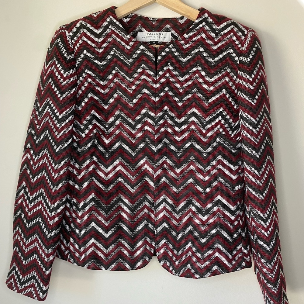 Tahari Textured Red Black White Cardigan Blazer Jacket Size 4P